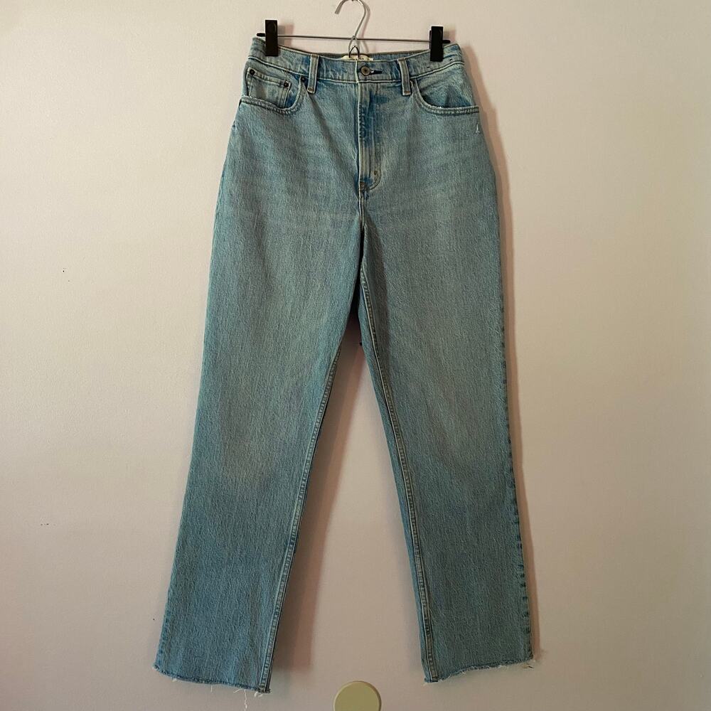 Abercrombie & Fitch The 90s Straight Ultra High Rise Jeans Curve Love Frayed 6